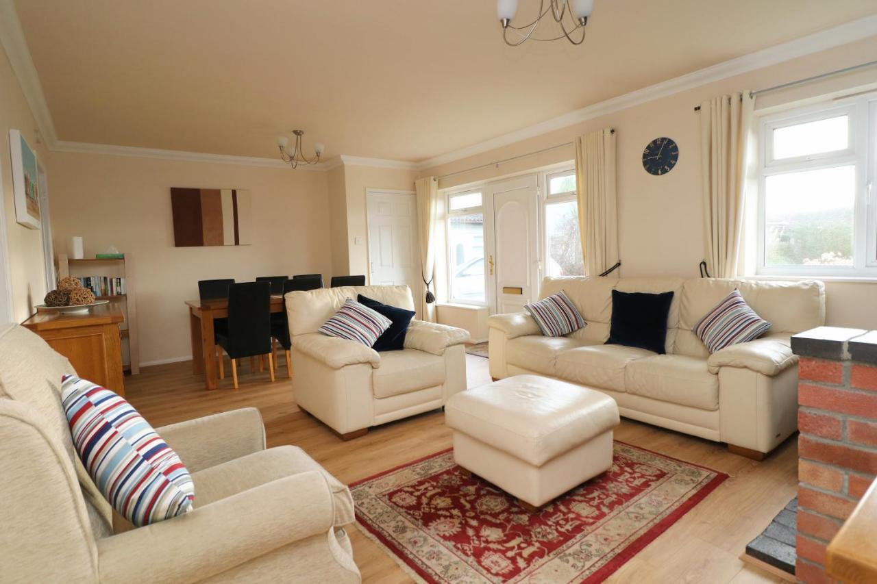 Holiday Bungalow, Short Drive To 7 Beaches! Saint Merryn ภายนอก รูปภาพ