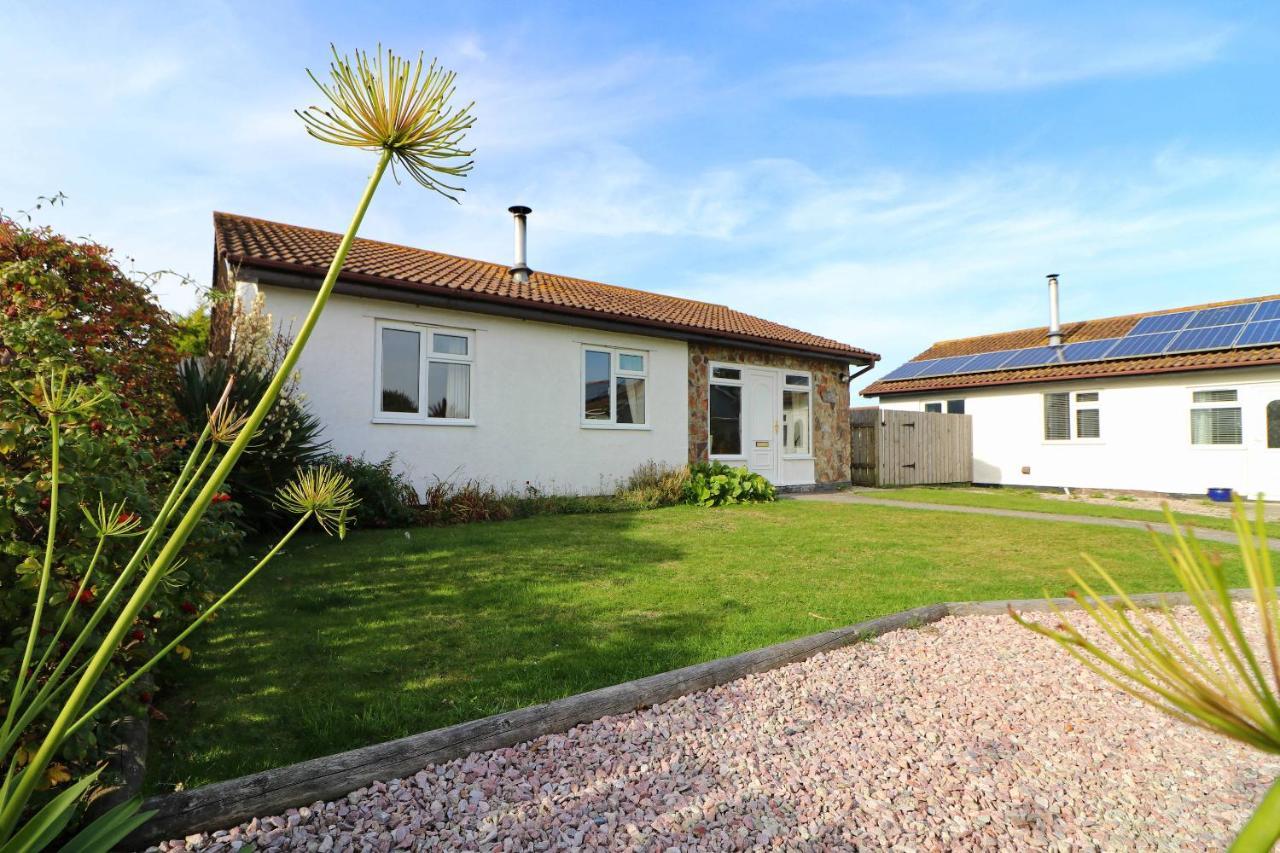 Holiday Bungalow, Short Drive To 7 Beaches! Saint Merryn ภายนอก รูปภาพ